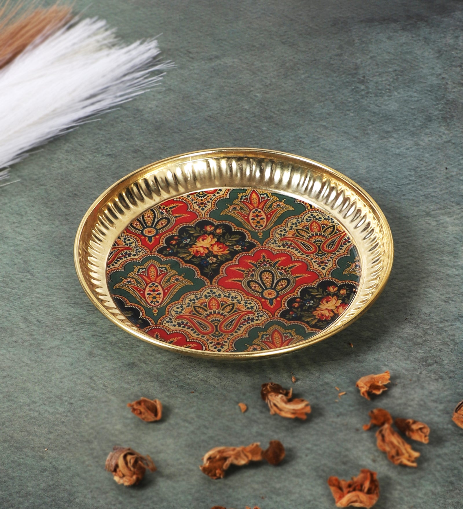 Brass 6 Inches Traditional Design Pooja Thali, Puja Aarti Thali for Home Temple, Gifts for Puja Ceremony