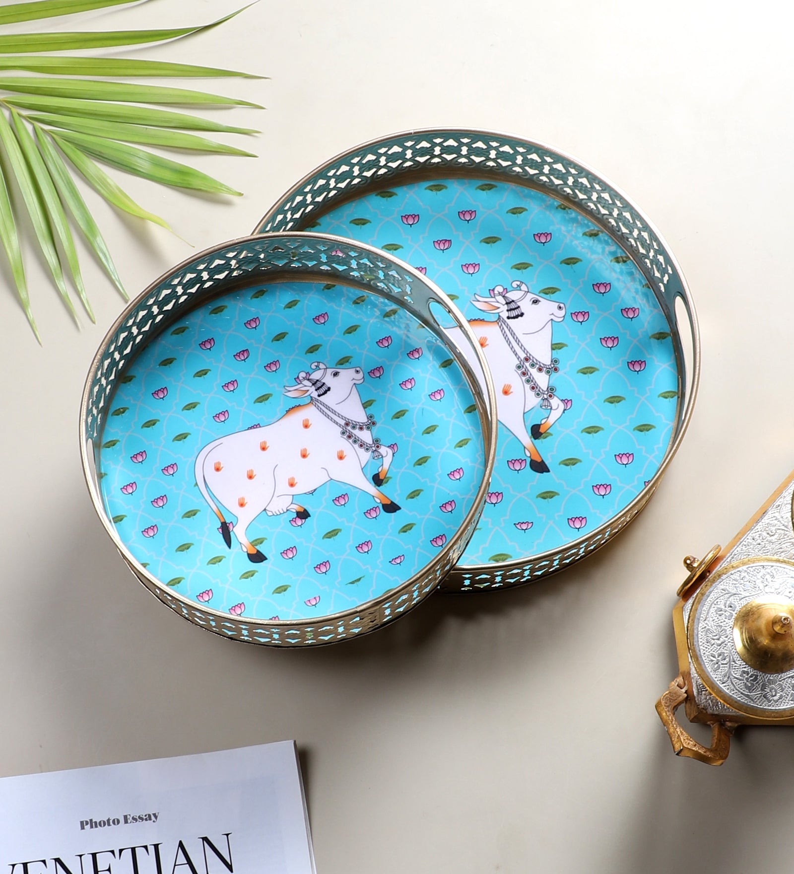 Kamdhenu Cow with Lotus Flowers Design Serving Trays Set (8 Inches & 10 Inches), Platters for Tea/Coffee/Fruits/Snacks