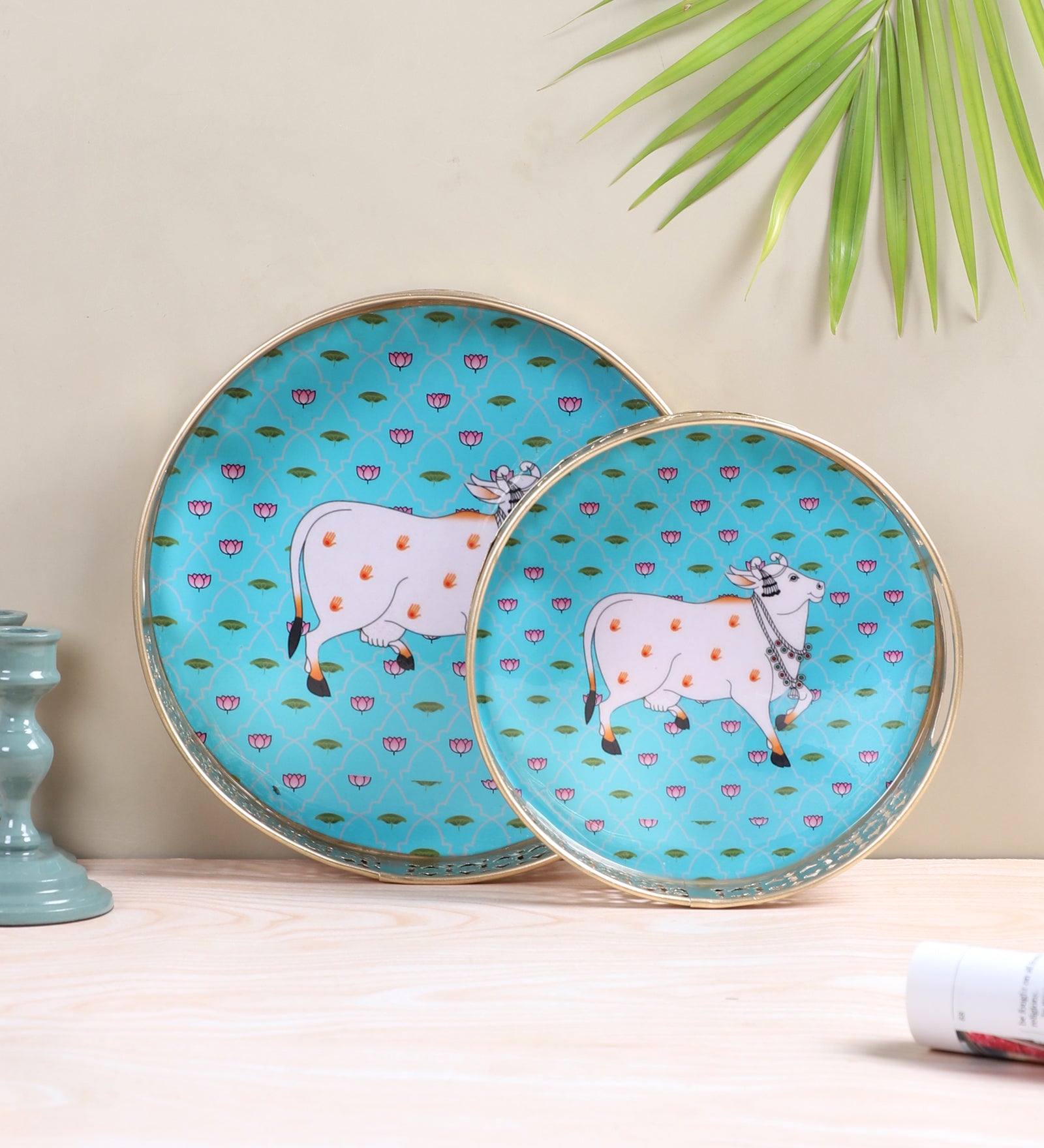 Kamdhenu Cow with Lotus Flowers Design Serving Trays Set (8 Inches & 10 Inches), Platters for Tea/Coffee/Fruits/Snacks