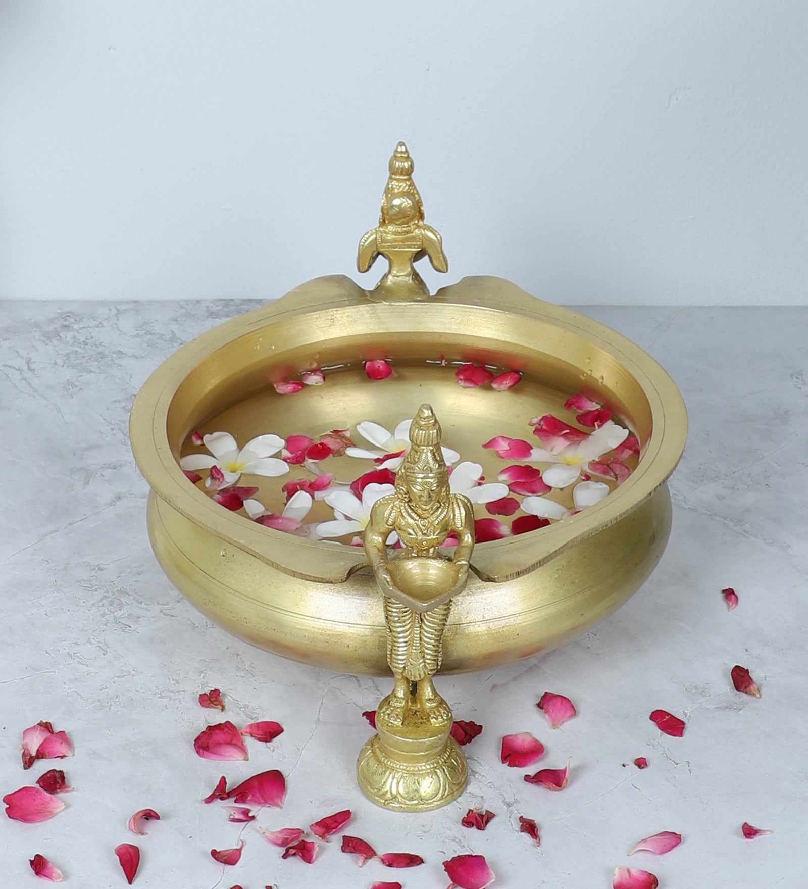 Brass Deep Laksmi Design Traditional Urli Bowl Decor Showpiece, Urli for Flower Decoration