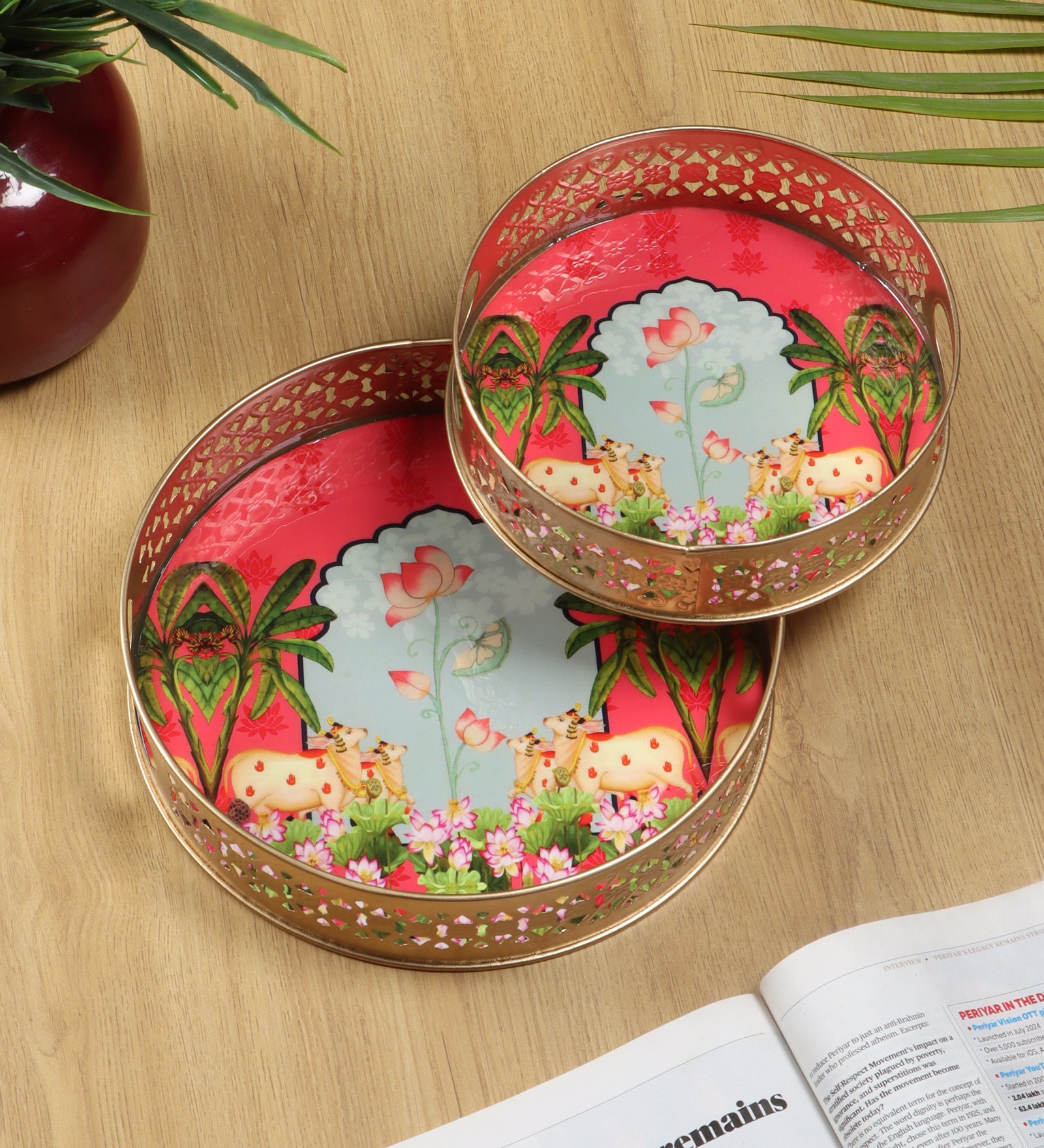 Ethnic Kamdhenu Cows Design Serving Trays Set (8 Inches & 10 Inches), Serving Trays for Home Decor
