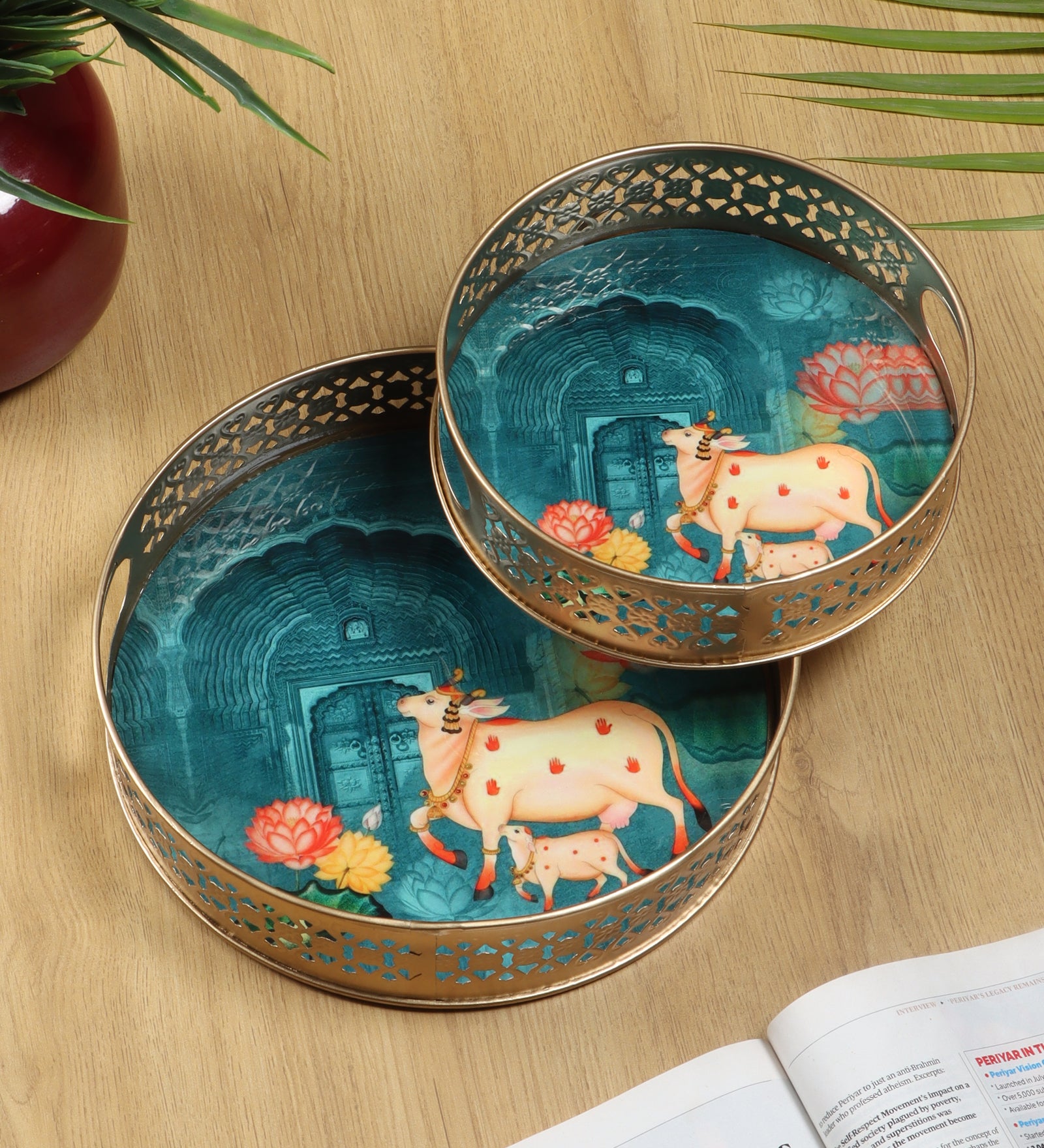 Kamdhenu Cow with Calf Design Pichwai Trays Set (8 Inches & 10 Inches), Serving Plates for Home
