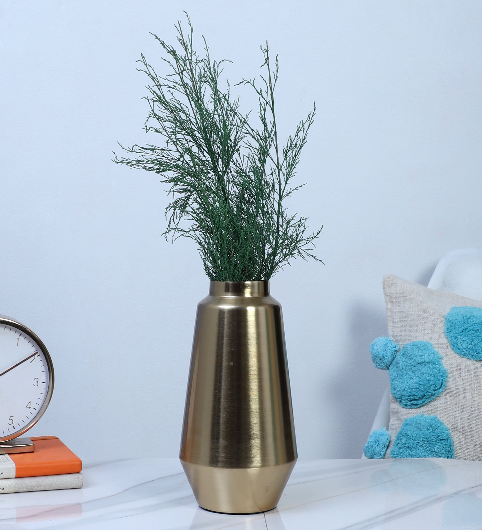 Metal 10 Inches Gold Finish Flowers Vase, Flowers Vase for Home Decor, Flowers Pot for Home & Office