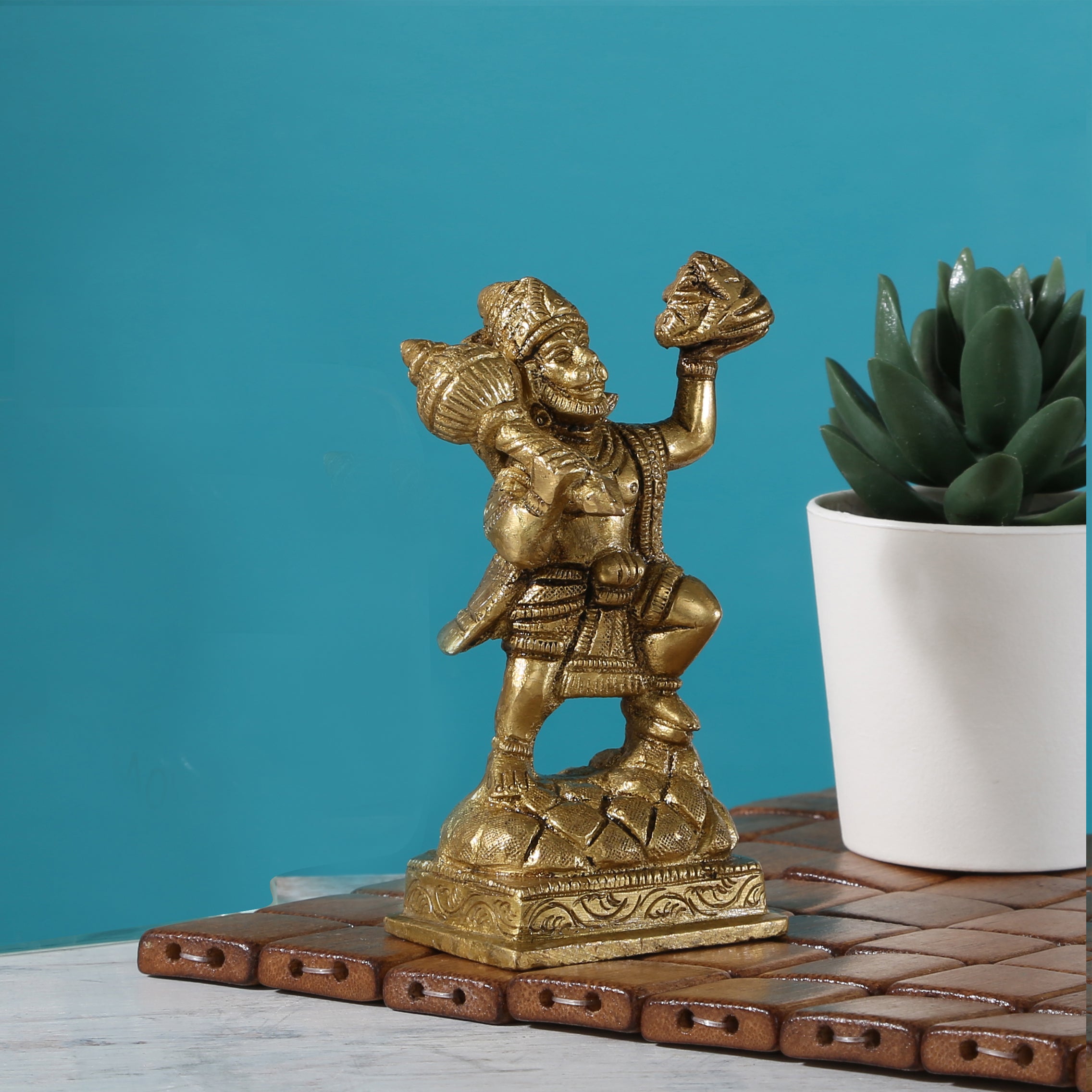 Brass Mahabali Hanuman with Sanjeevani Parvat Idol