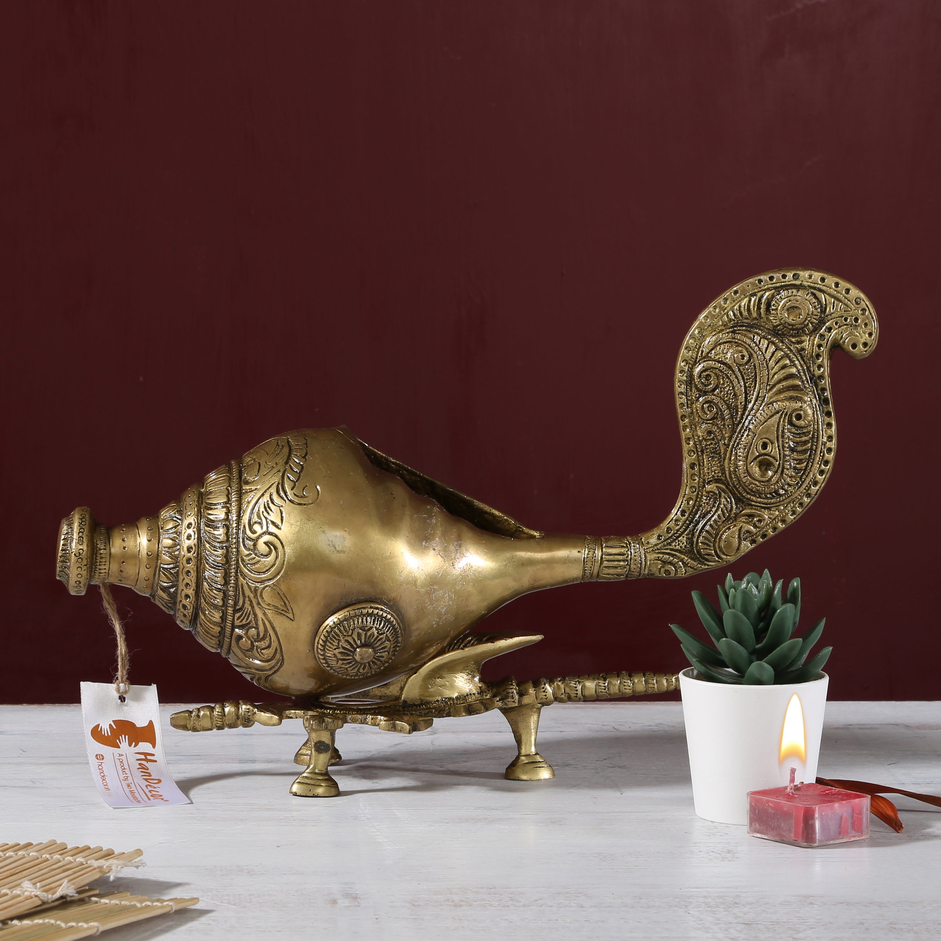 Brass Shankh with Stand, Standard, Antique Yellow