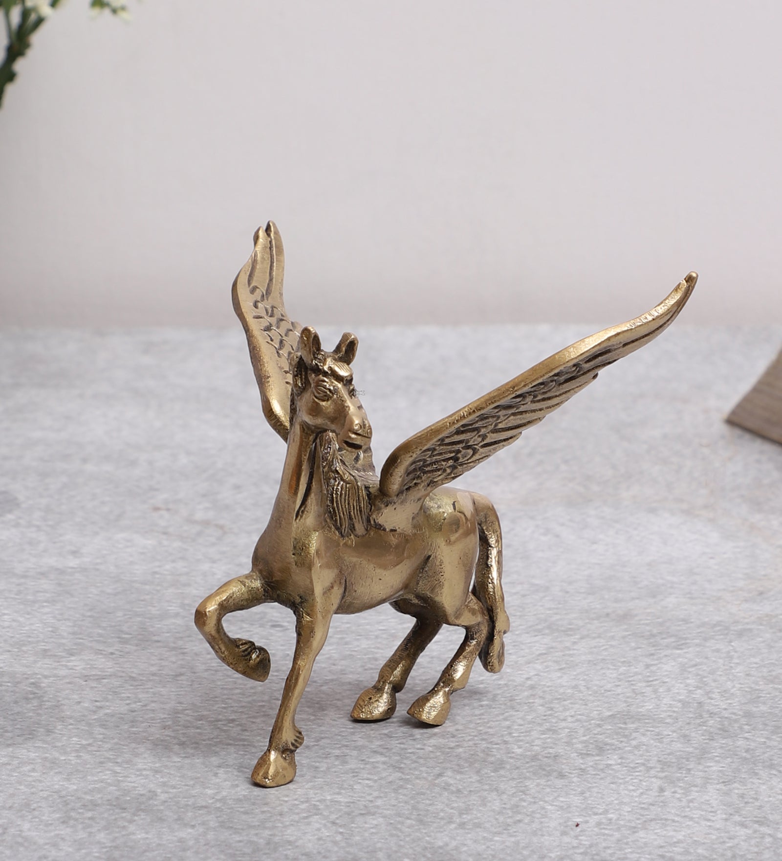 Brass Flying Angel Horse Showpiece, Showpiece for Home Decor