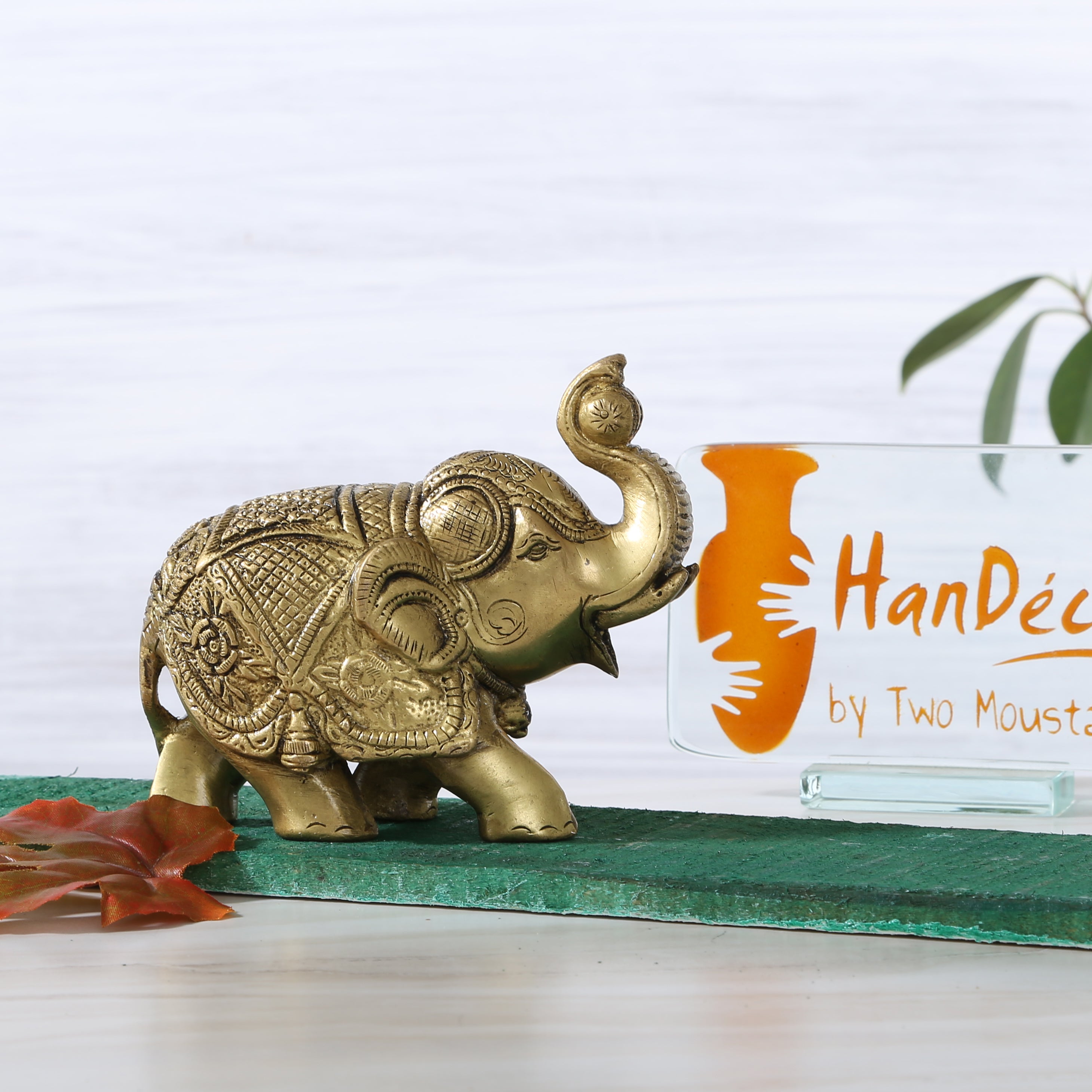 Maharaja Elephant Design Brass Showpiece