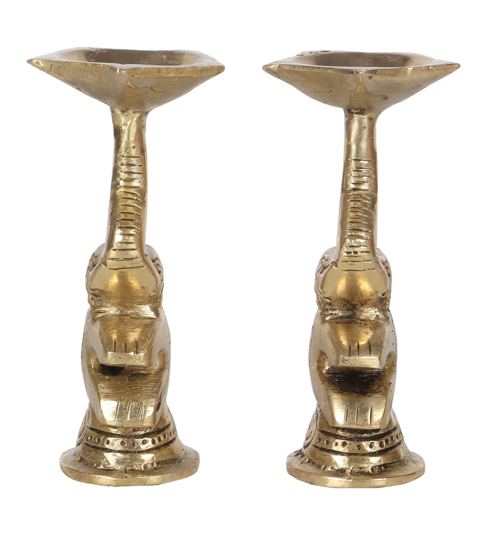 Brass 4 Inches Diya Over Elephant Trunk , Brass Diya , Brass Decorative Oil Lamps